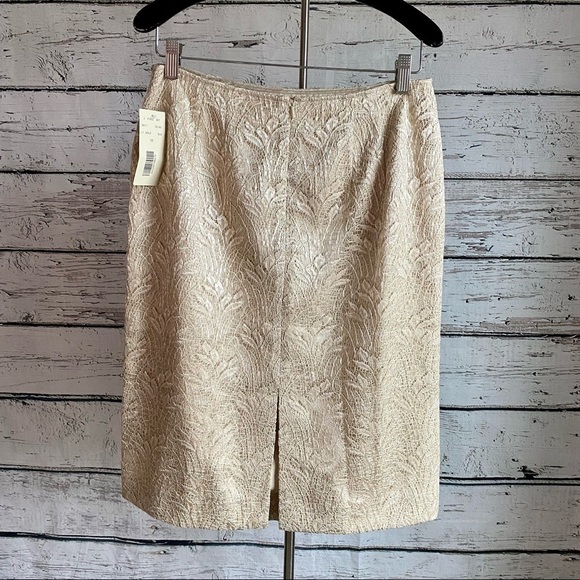 NWT Lord & Taylor light gold skirt set - Picture 7 of 9